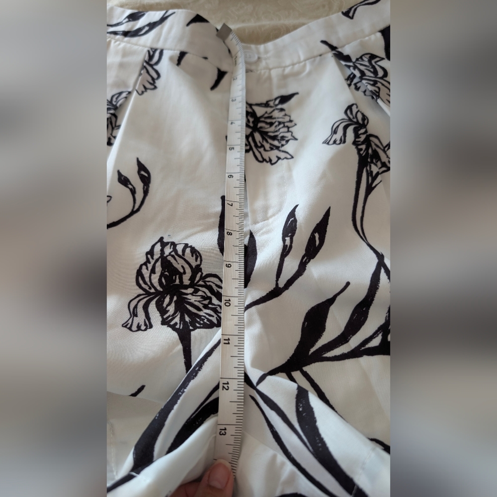 Commense Floral Print Peplum Top With Shorts Set NWT Sz L - Picture 15 of 16
